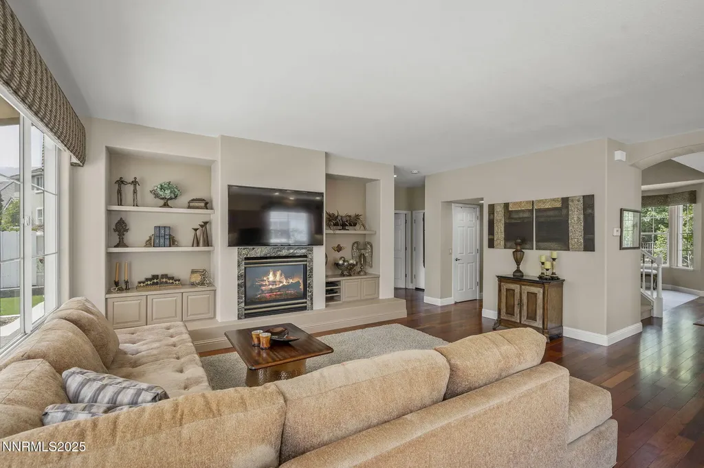 1074 Waverly Reno NV 89519