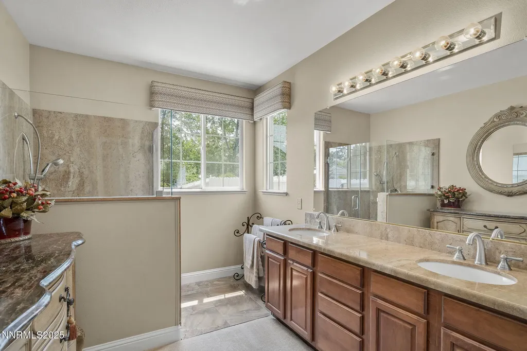 1074 Waverly Reno NV 89519