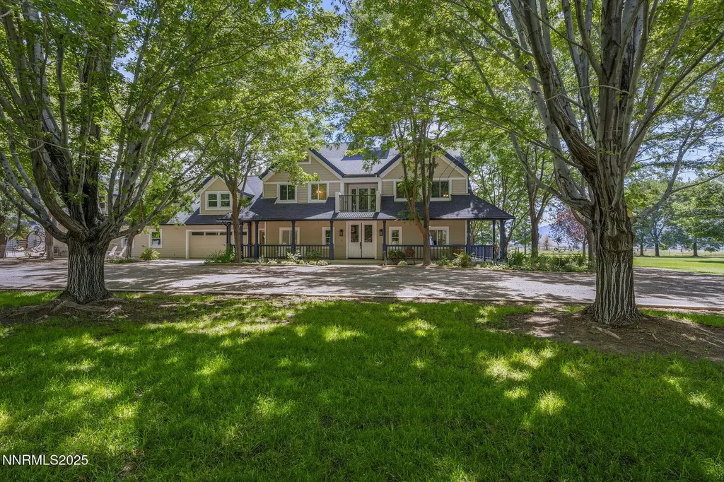 1141 Waterloo Gardnerville NV 89460