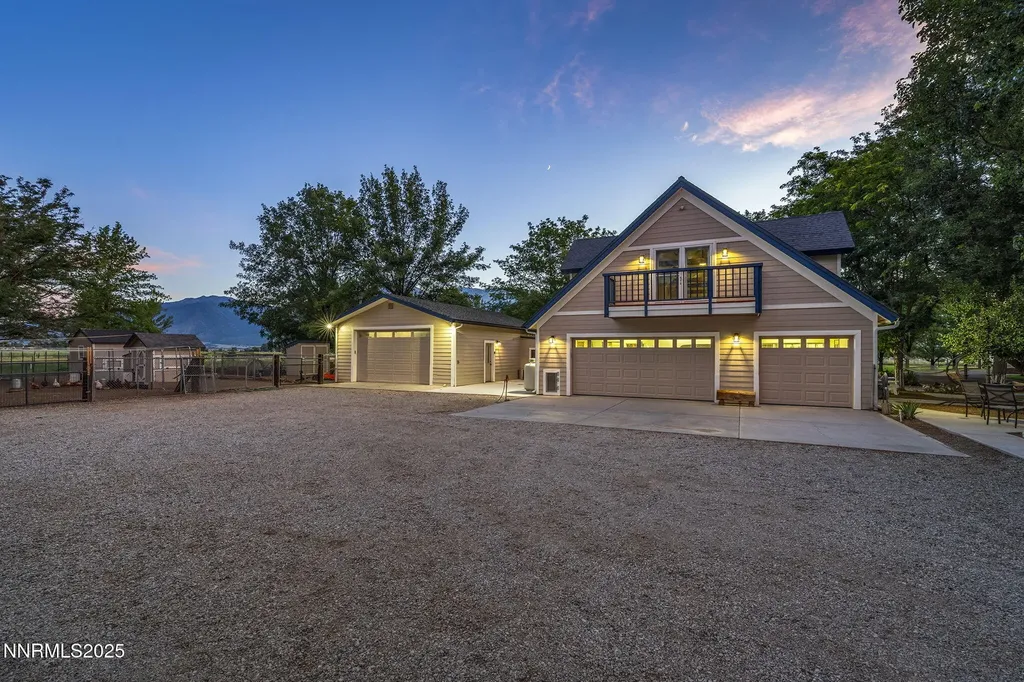 1141 Waterloo Gardnerville NV 89460