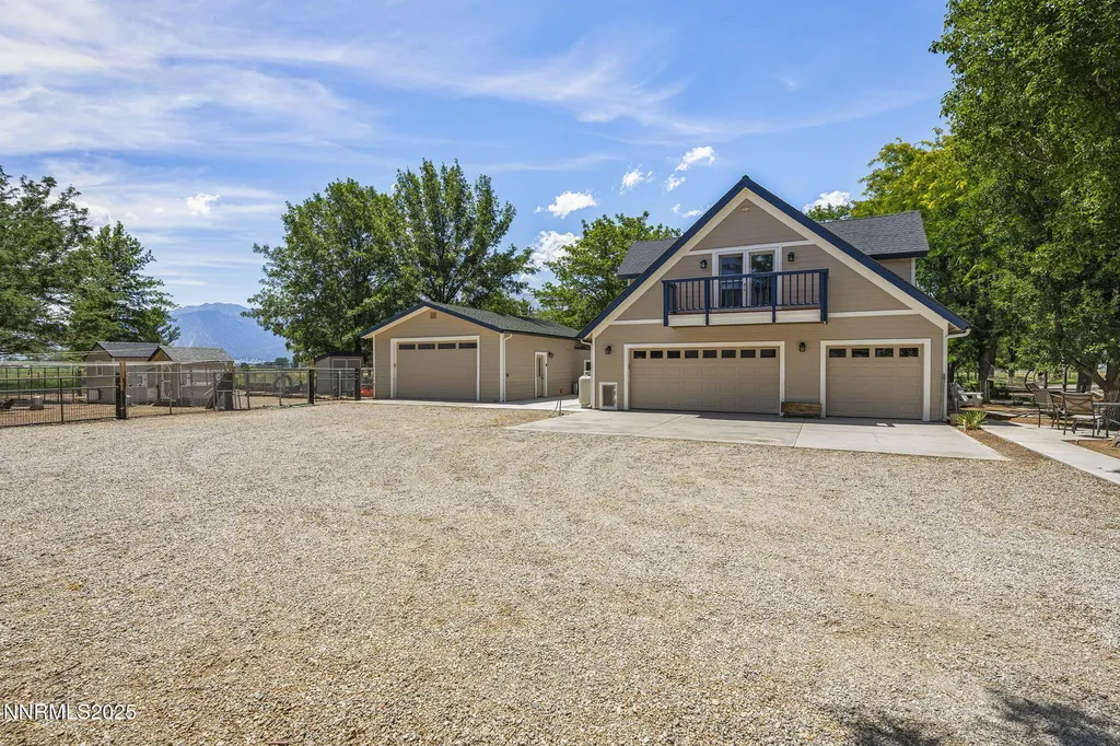 1141 Waterloo Gardnerville NV 89460