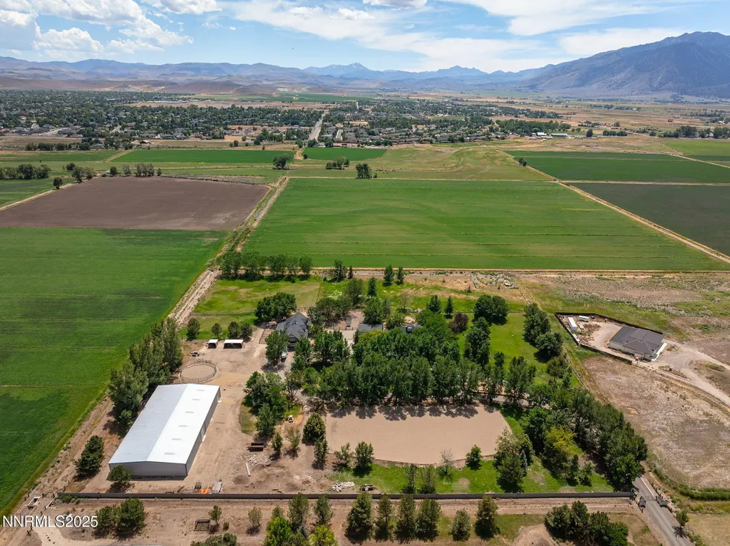 1141 Waterloo Gardnerville NV 89460