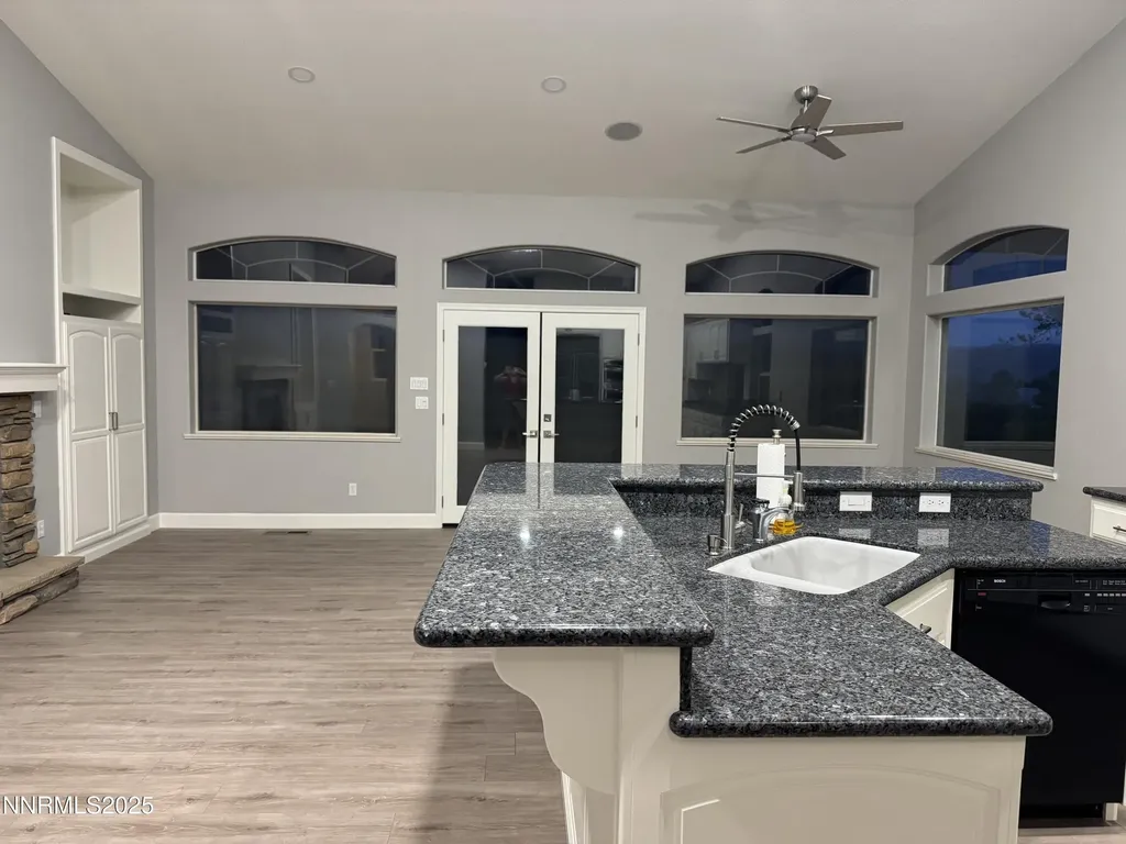 2511 Simons Carson City NV 89703