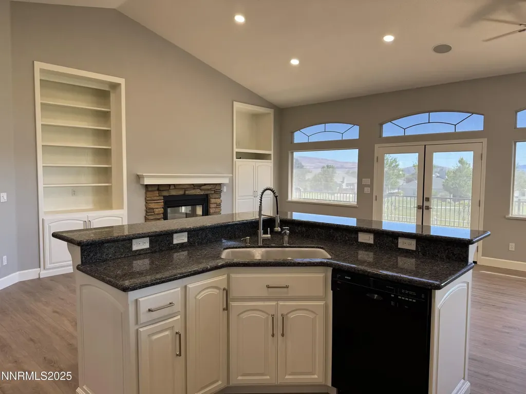 2511 Simons Carson City NV 89703