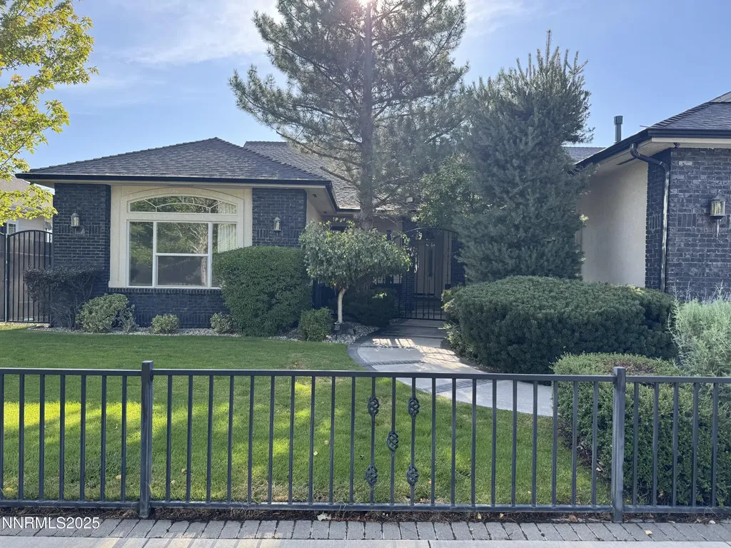 2511 Simons Carson City NV 89703