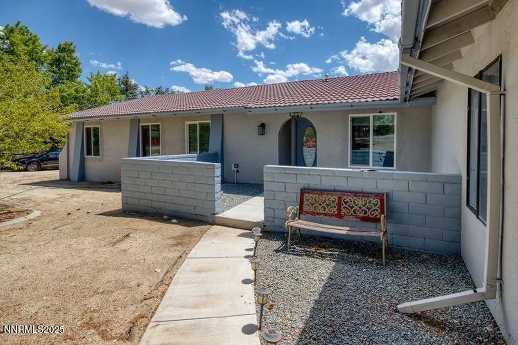 10150 Coyote Run Reno NV 89508