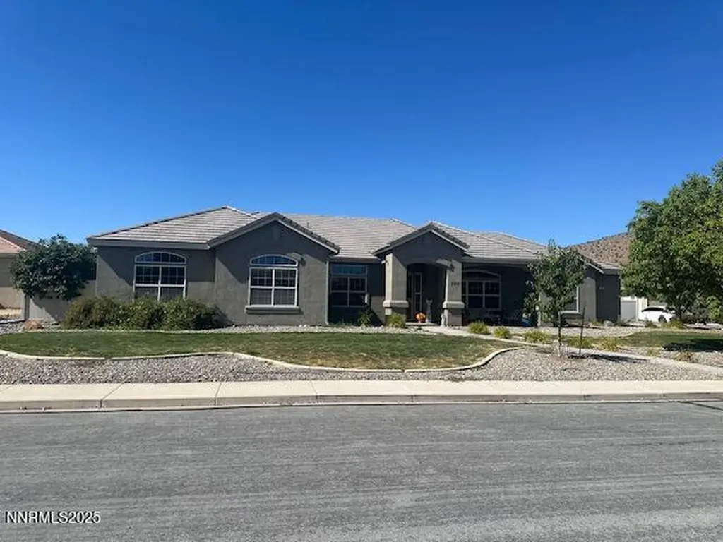 460 Mystic Mountain Sparks NV 89441