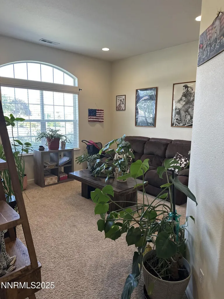 460 Mystic Mountain Sparks NV 89441