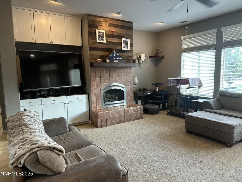 460 Mystic Mountain Sparks NV 89441