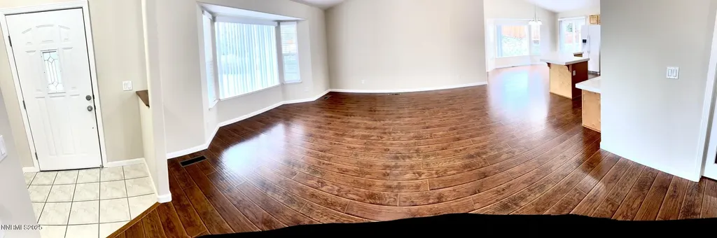 1359 Nightingale Spanish Springs NV 89441