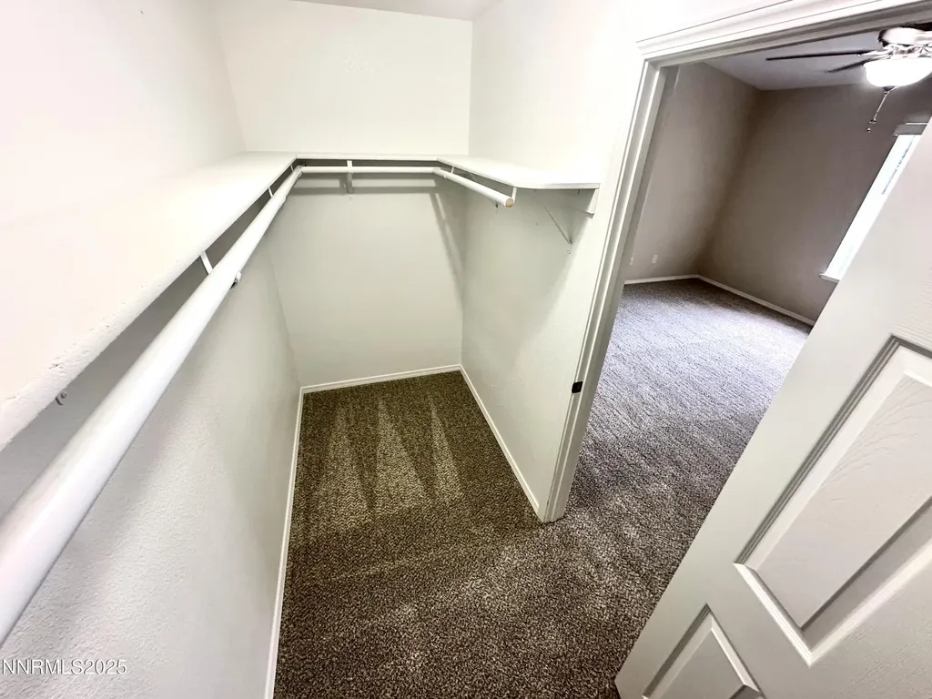 1359 Nightingale Spanish Springs NV 89441