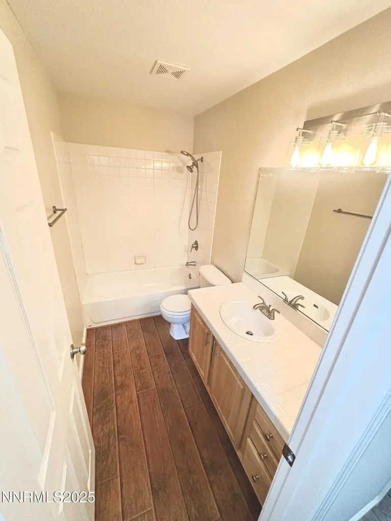 1359 Nightingale Spanish Springs NV 89441