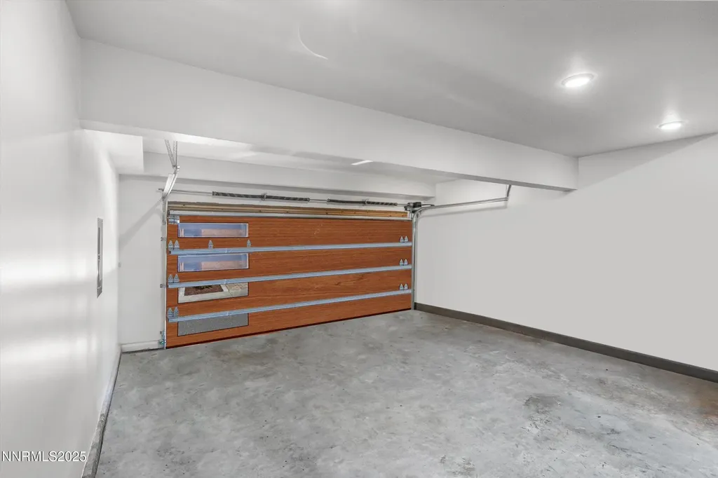 160 Sierra Colina Stateline NV 89449