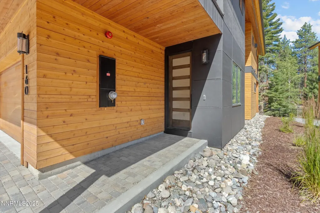 160 Sierra Colina Stateline NV 89449