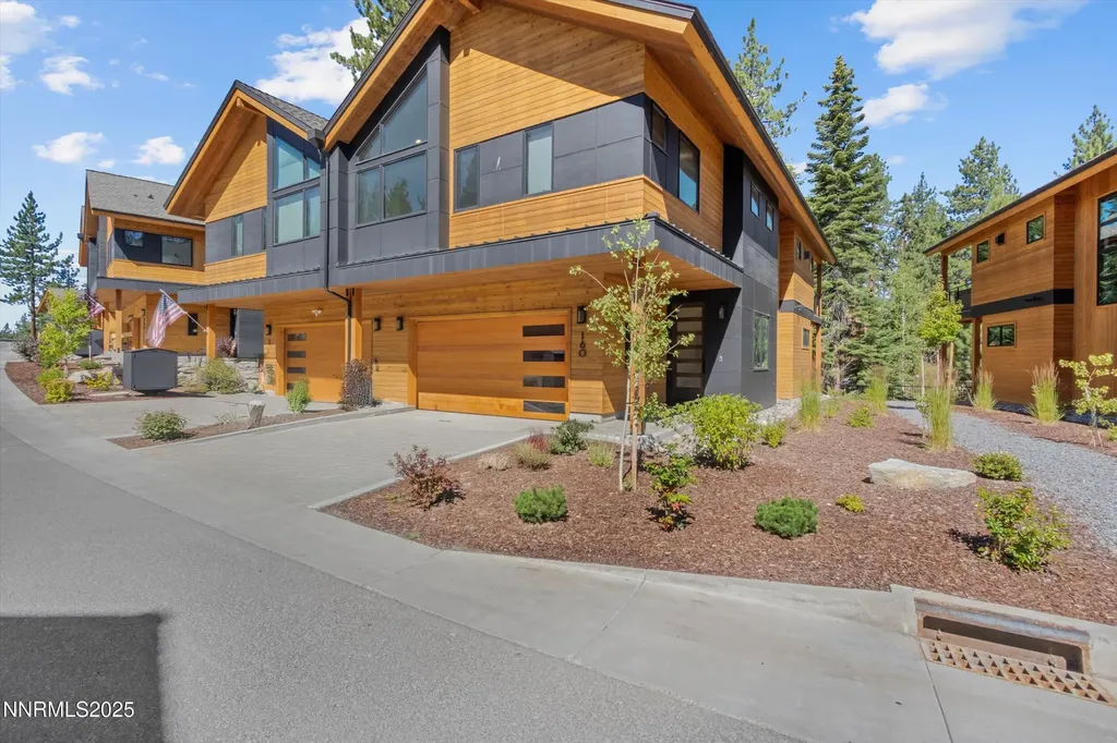 160 Sierra Colina Stateline NV 89449