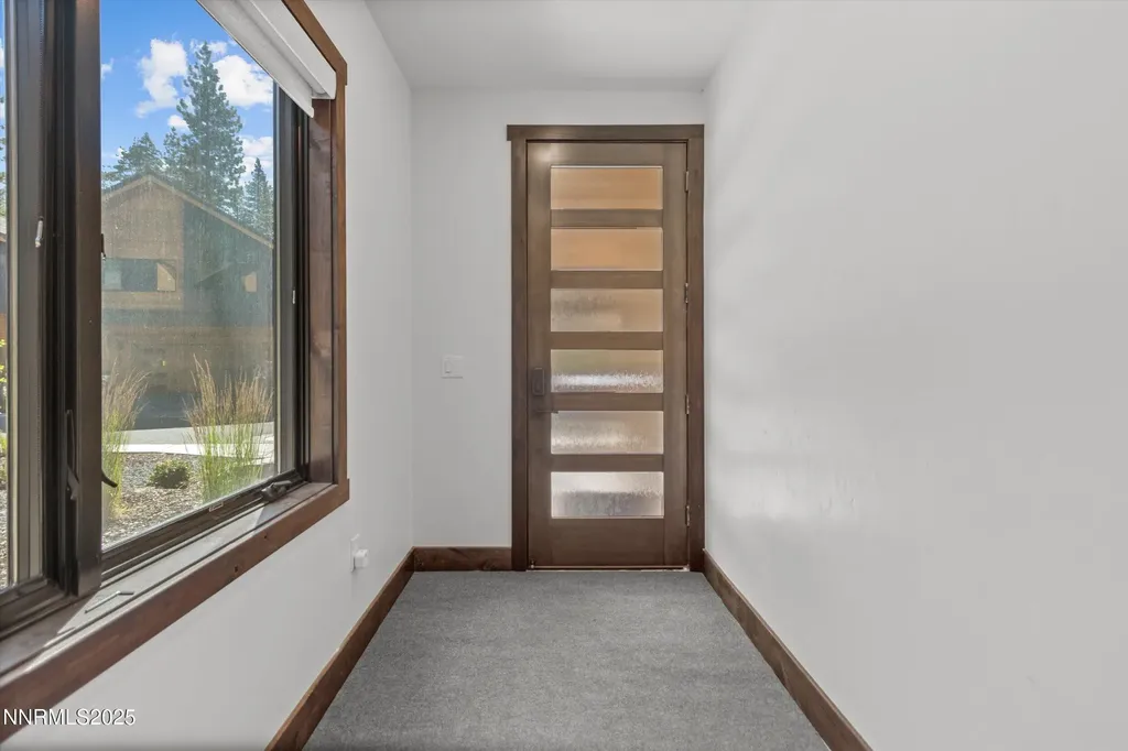 160 Sierra Colina Stateline NV 89449