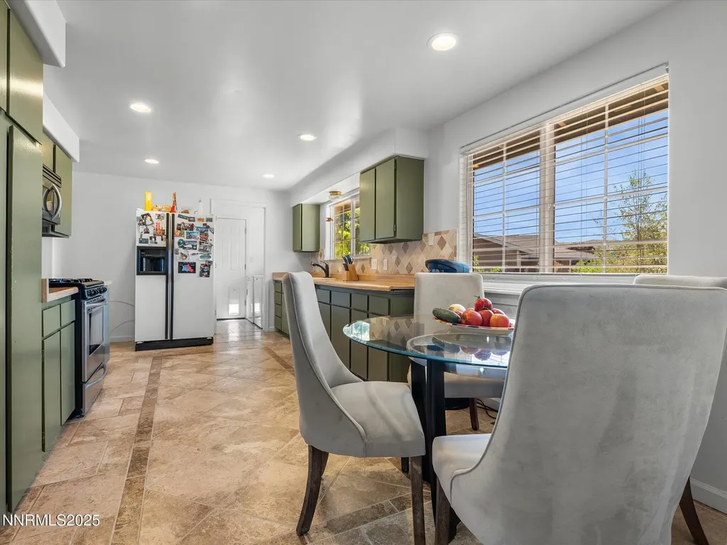 50 Spring Mountain Sparks NV 89436