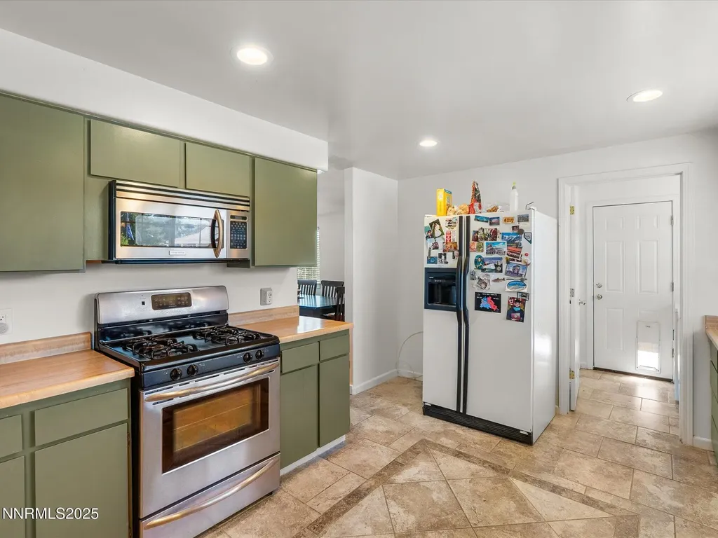 50 Spring Mountain Sparks NV 89436