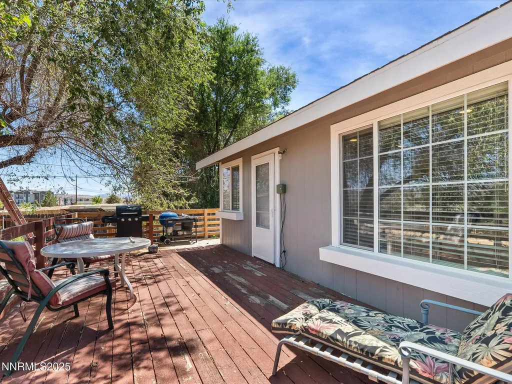 50 Spring Mountain Sparks NV 89436