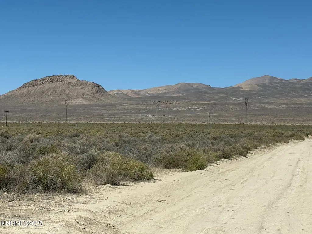 T28 R31 Sec 27 Lovelock NV 89419