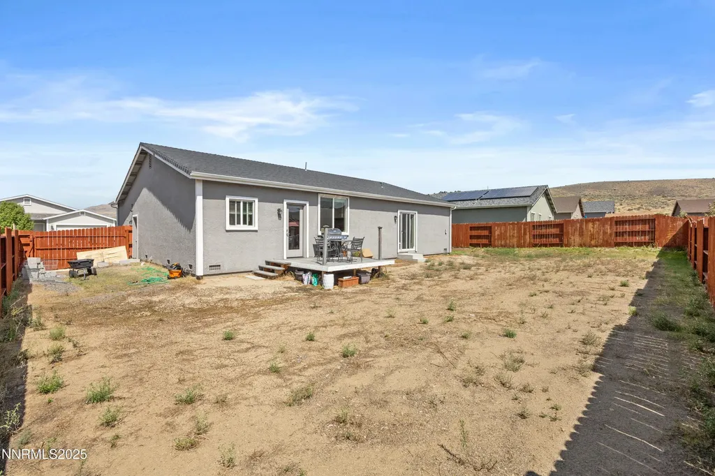 18628 Crystal Peak Cold Springs NV 89508