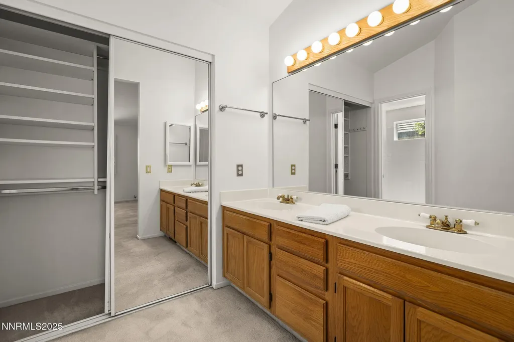 6148 Greenbrook Reno NV 89511