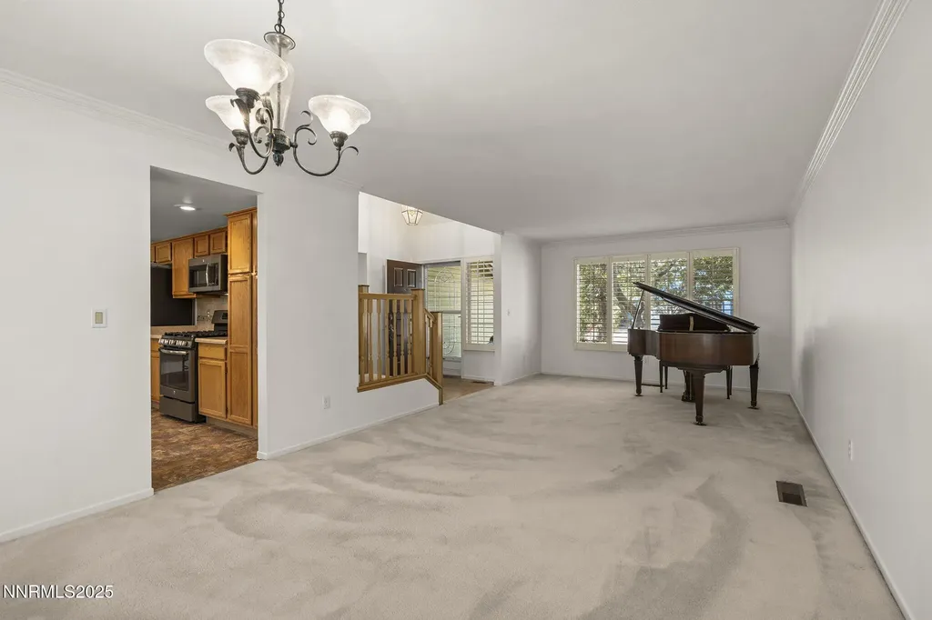 6148 Greenbrook Reno NV 89511