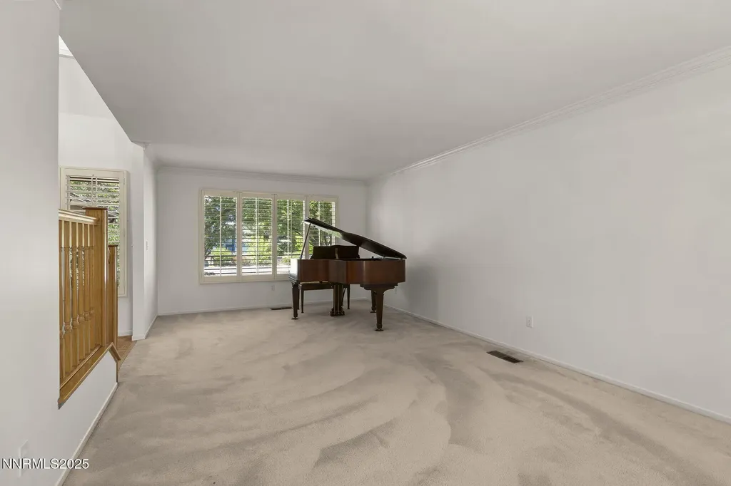 6148 Greenbrook Reno NV 89511