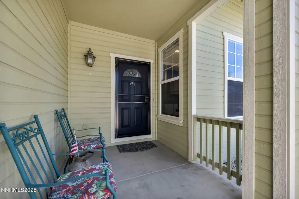 9976 Grand Falls Reno NV 89506