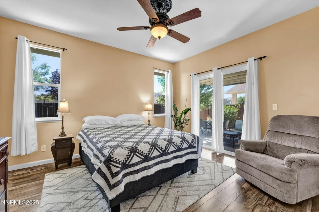9976 Grand Falls Reno NV 89506