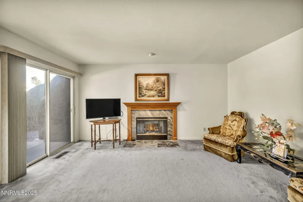 1701 Lantana Minden NV 89423