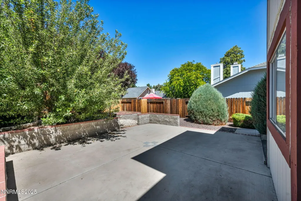 1701 Lantana Minden NV 89423