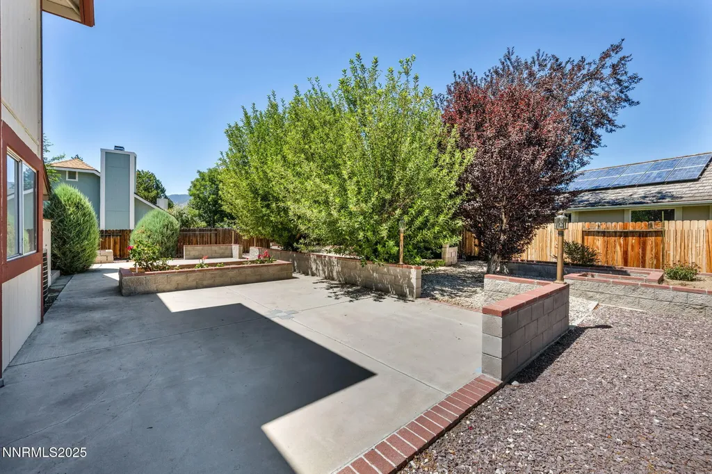 1701 Lantana Minden NV 89423