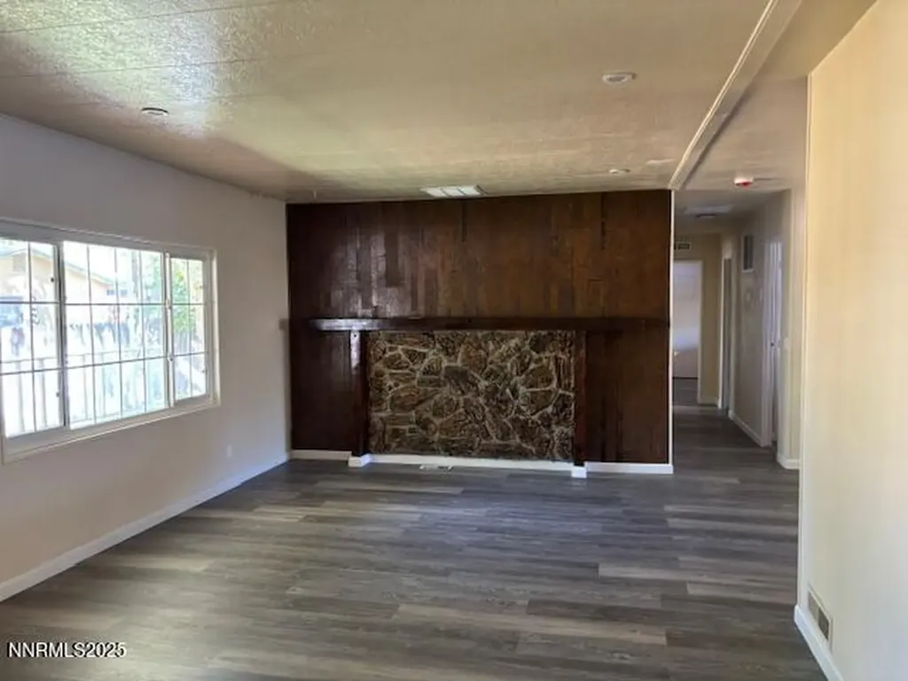 255 Zircon Reno NV 89521