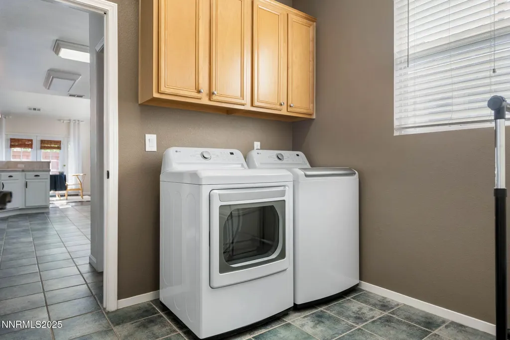 1295 Tule Reno NV 89521