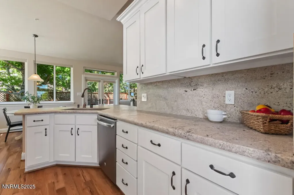 2163 3 Wood Reno NV 89523