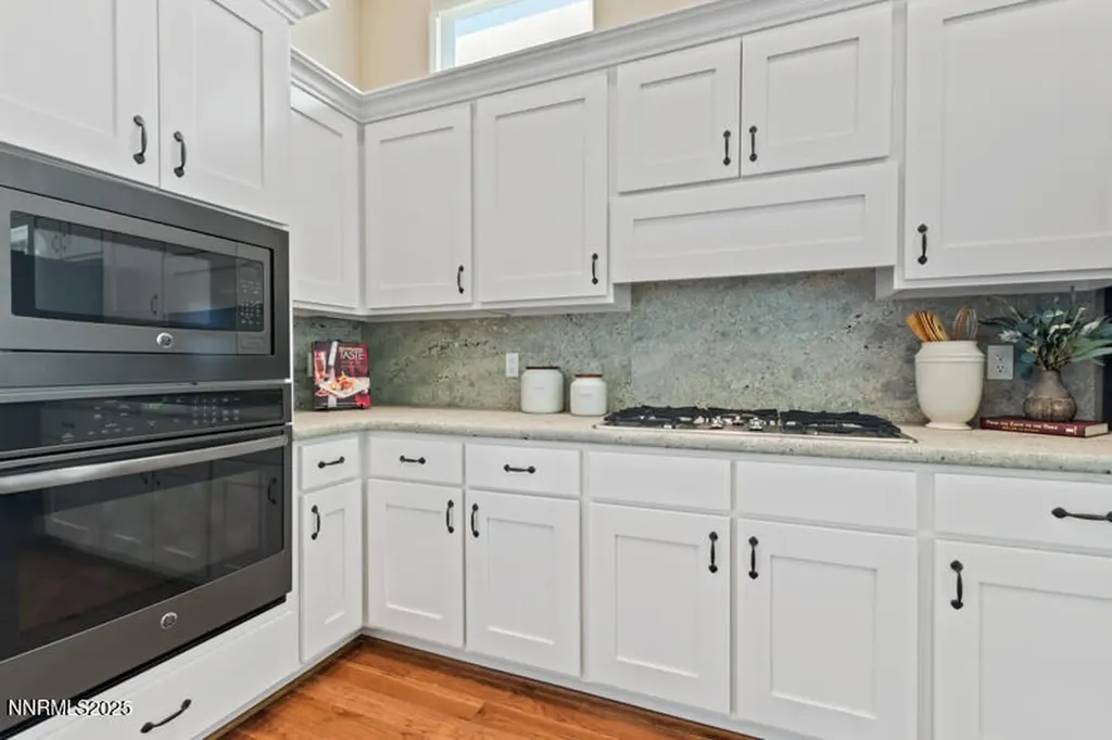 2163 3 Wood Reno NV 89523
