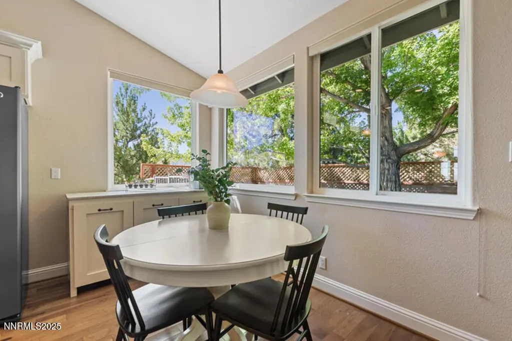 2163 3 Wood Reno NV 89523