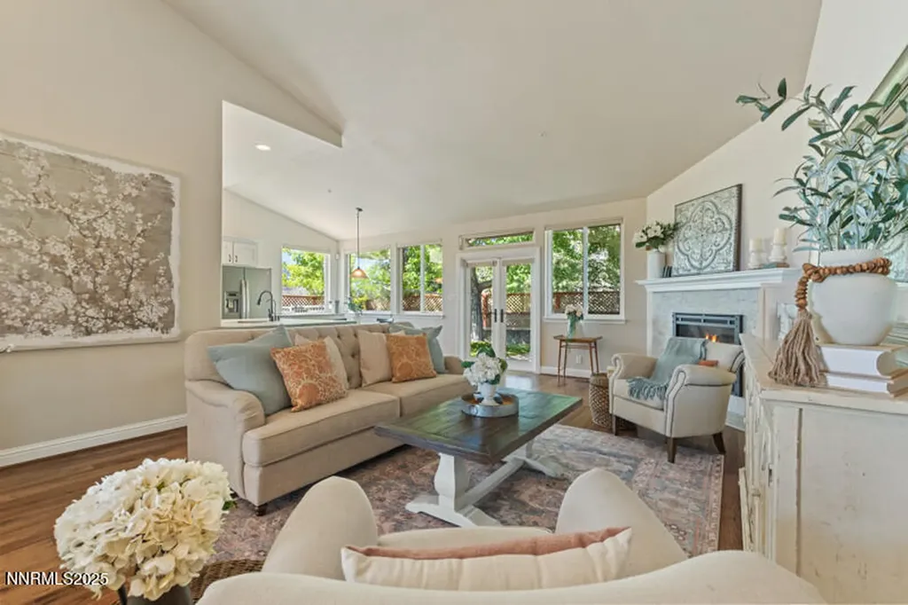 2163 3 Wood Reno NV 89523