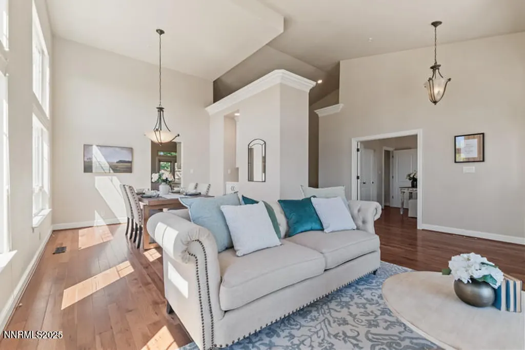 2163 3 Wood Reno NV 89523