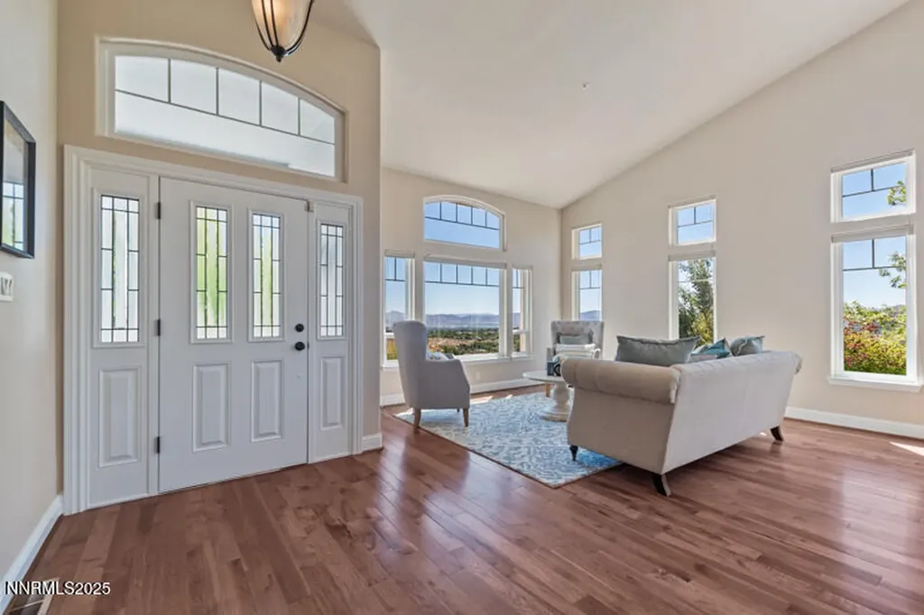 2163 3 Wood Reno NV 89523