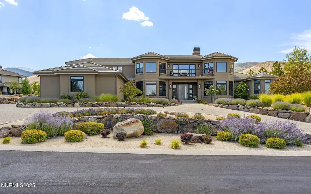 6177 Featherstone Reno NV 89511