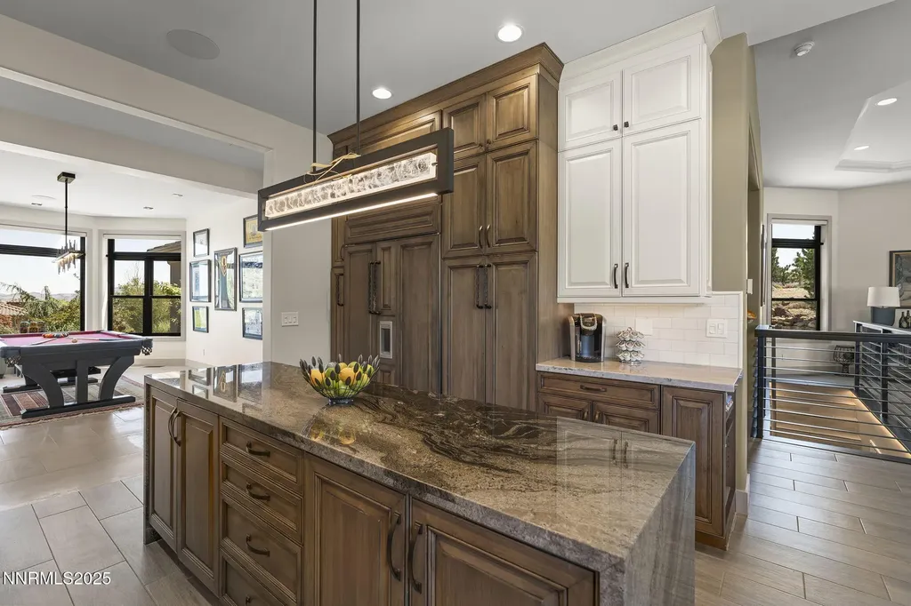 6177 Featherstone Reno NV 89511