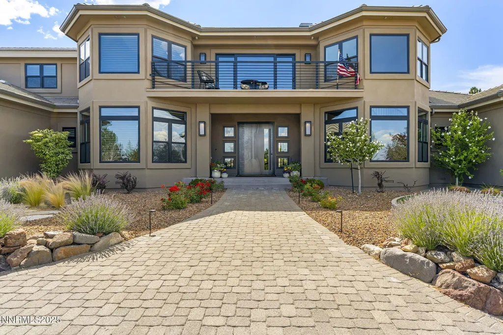 6177 Featherstone Reno NV 89511