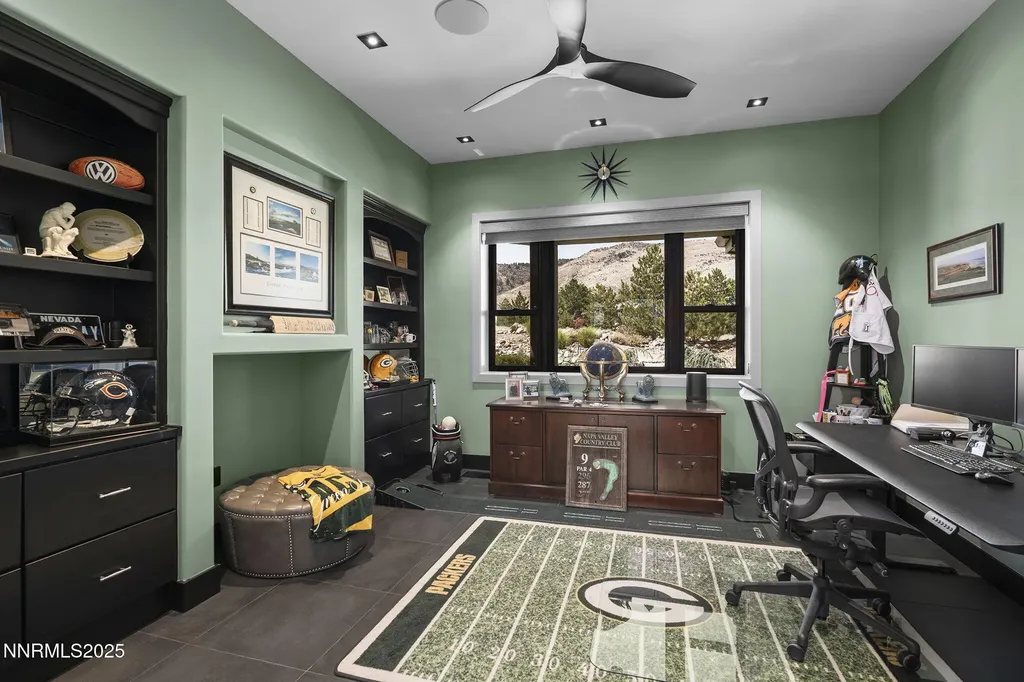 6177 Featherstone Reno NV 89511