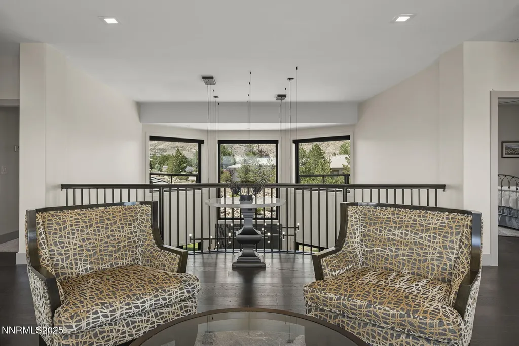 6177 Featherstone Reno NV 89511
