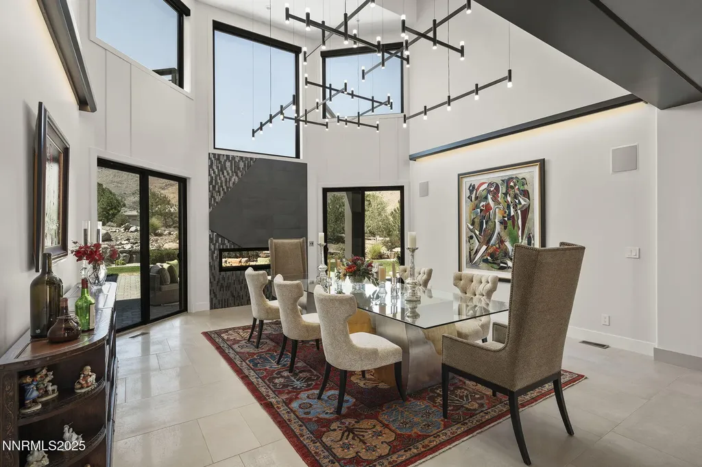 6177 Featherstone Reno NV 89511