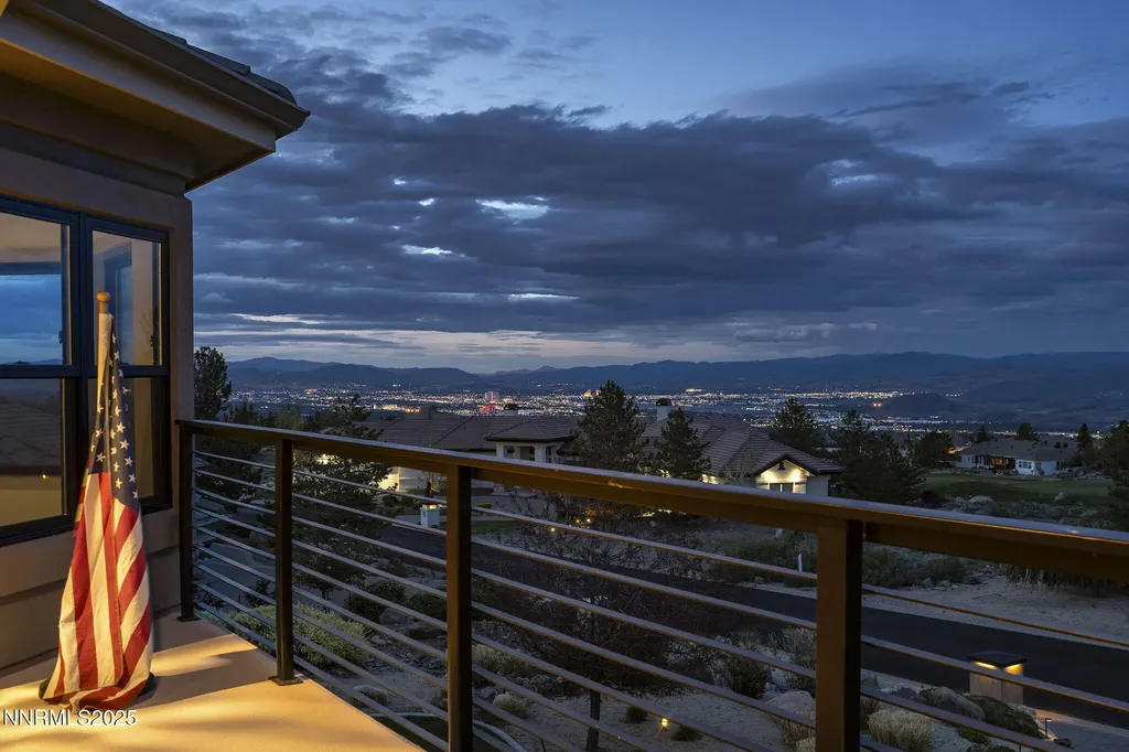 6177 Featherstone Reno NV 89511