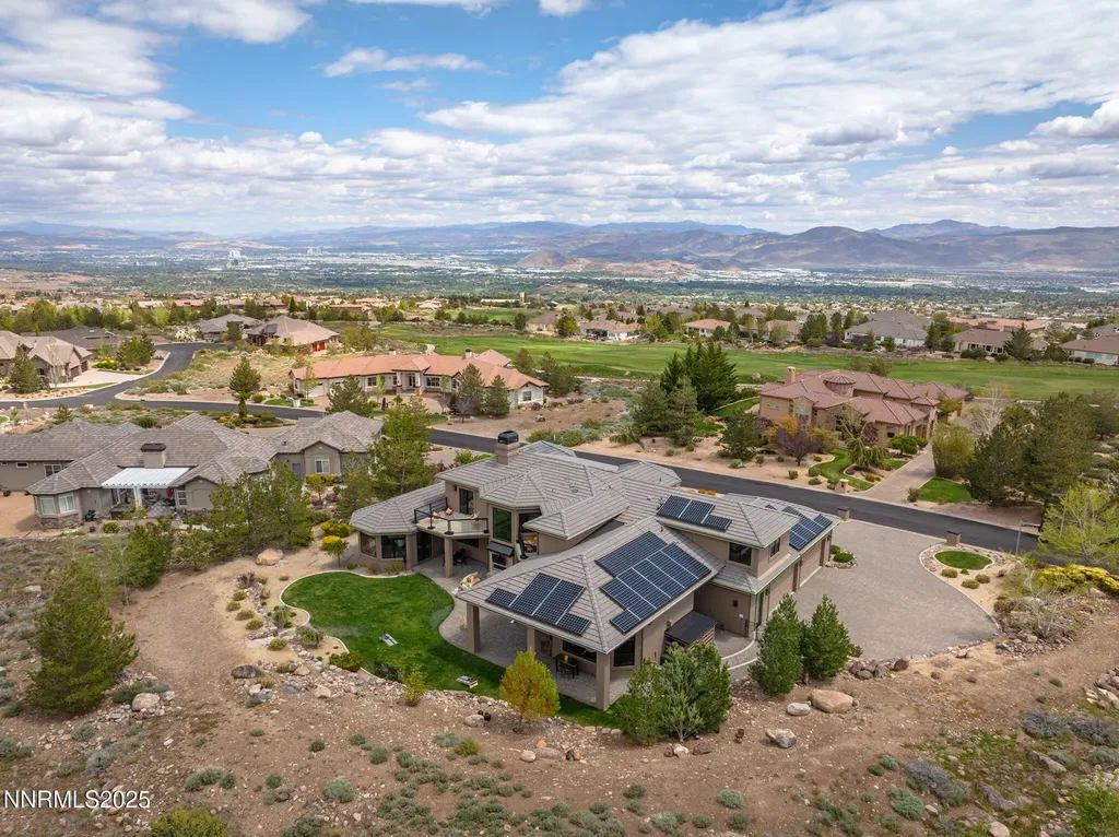 6177 Featherstone Reno NV 89511