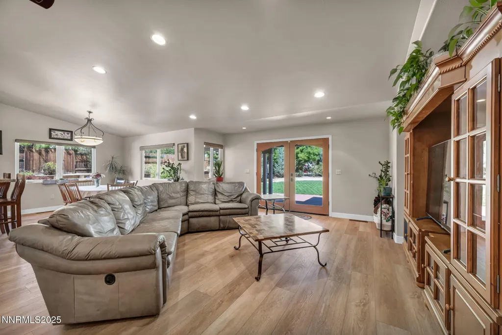 440 Tina Sparks NV 89436